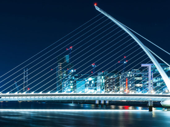 PM banner Samuel_Beckett_Bridge_Dublin_S_0585 copy